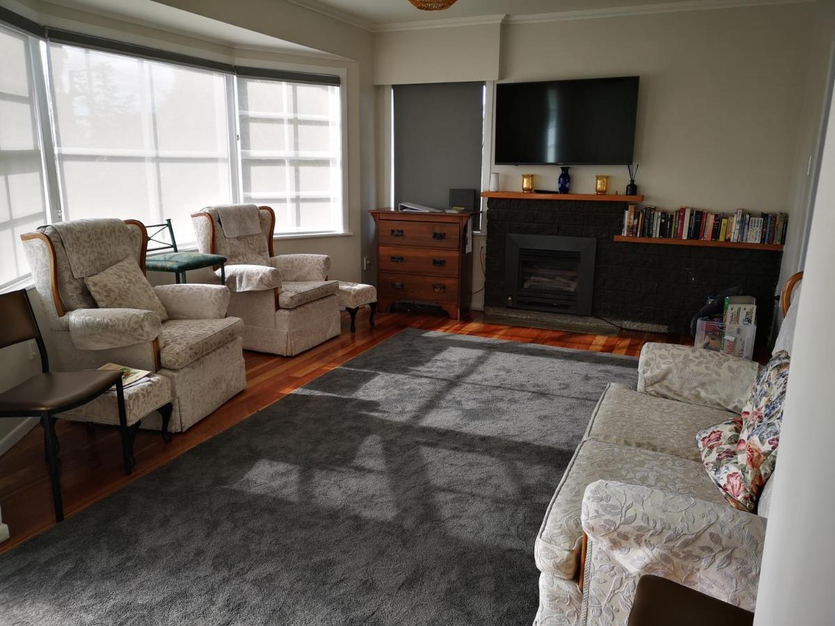 Cheerful 4 Bedroom Holiday Home Rotorua Exterior foto